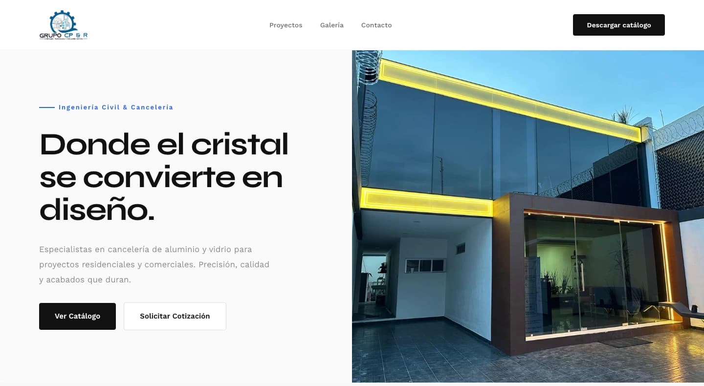 Hero de la landing page de Cristales Panorama con navegación, propuesta de valor, llamadas a la acción e imagen principal.